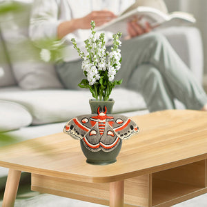 Royal Moth Art Vase – Handcrafted Ceramic Elegance 🦋🏺